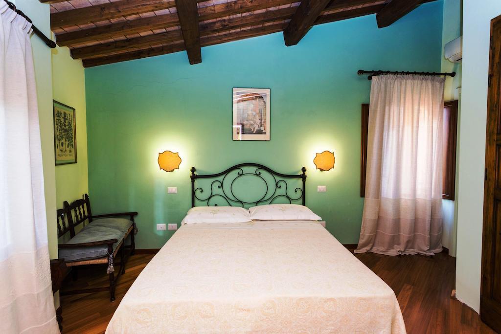 Antico Acquedotto B&B Perúgia Quarto foto